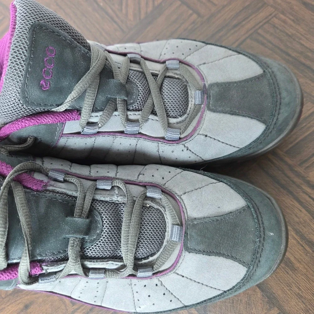 ECCO Walking‎ Shoes Leather Comfort Sneakers Gray Purple Womens 8 8.5 EU39